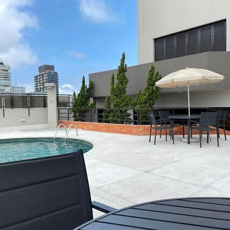 Flat No Hotel Cosmopolitan Com Estacionamento Gratis E Piscina Santos  Exterior photo