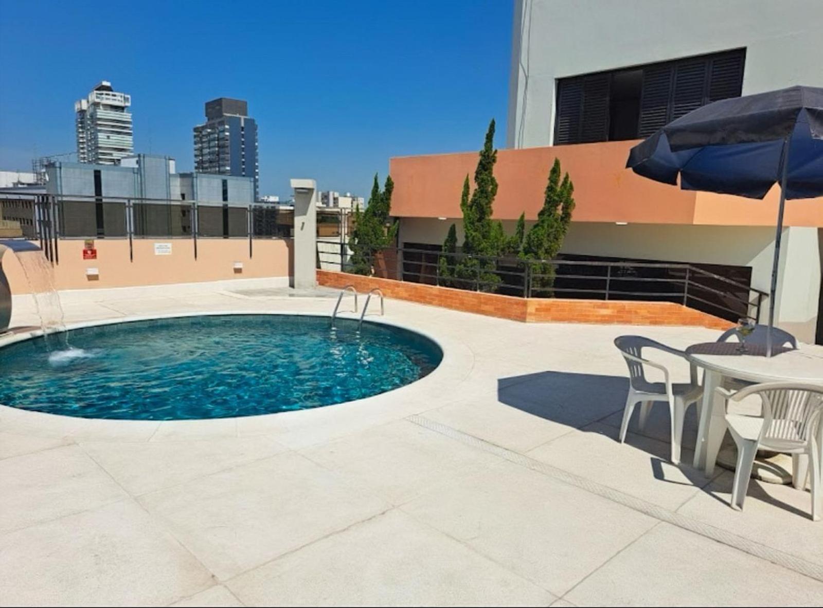 Flat No Hotel Cosmopolitan Com Estacionamento Gratis E Piscina Santos  Exterior photo